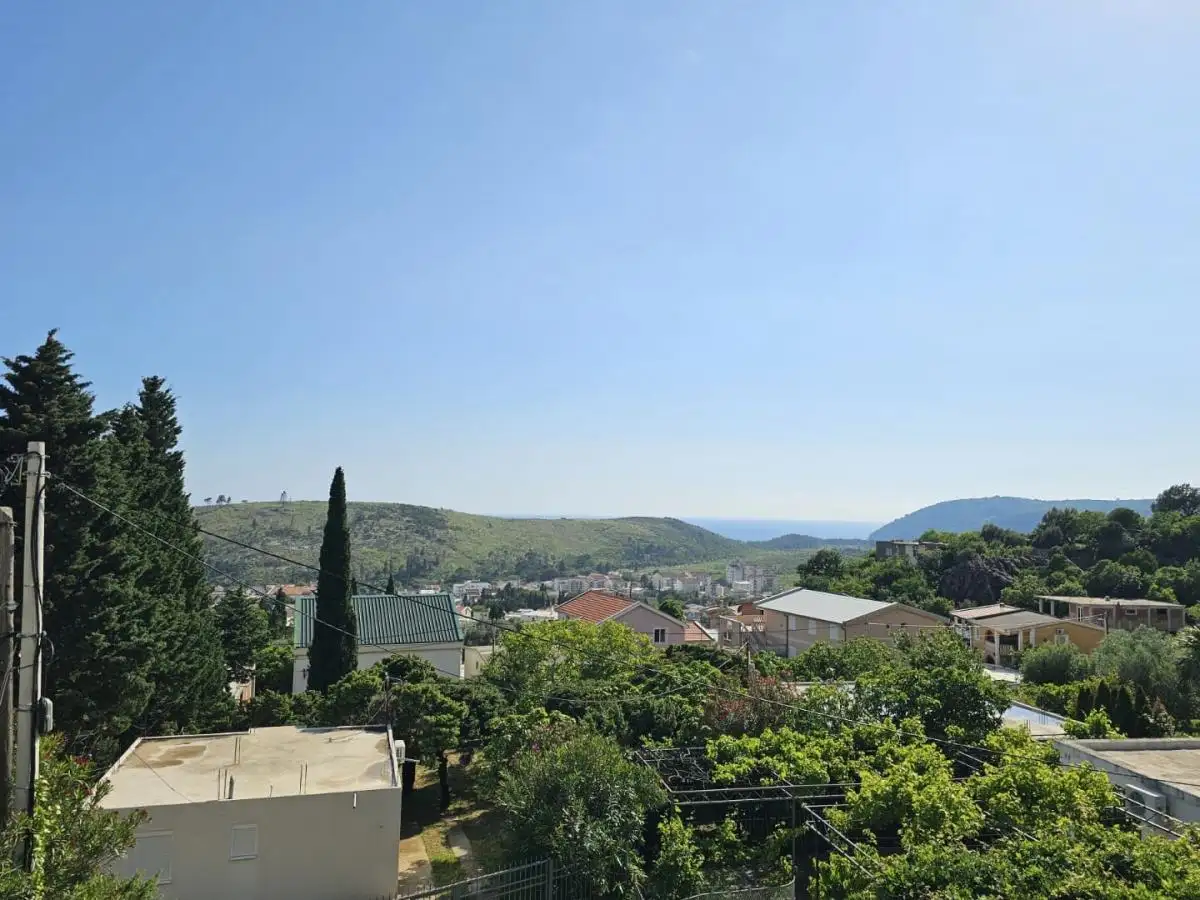 House 300m² in Montenegro, Sutomore. Priced at 135000€ rent photo-47