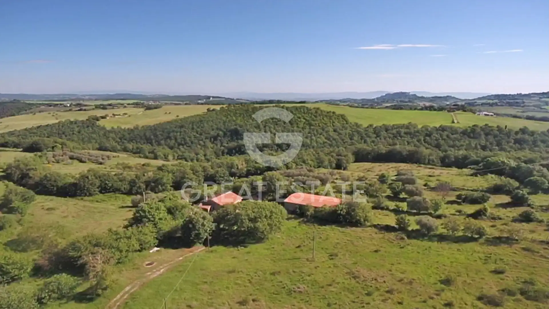 House 511m² in Italy, Siena. Priced at 690000€ rent photo-1