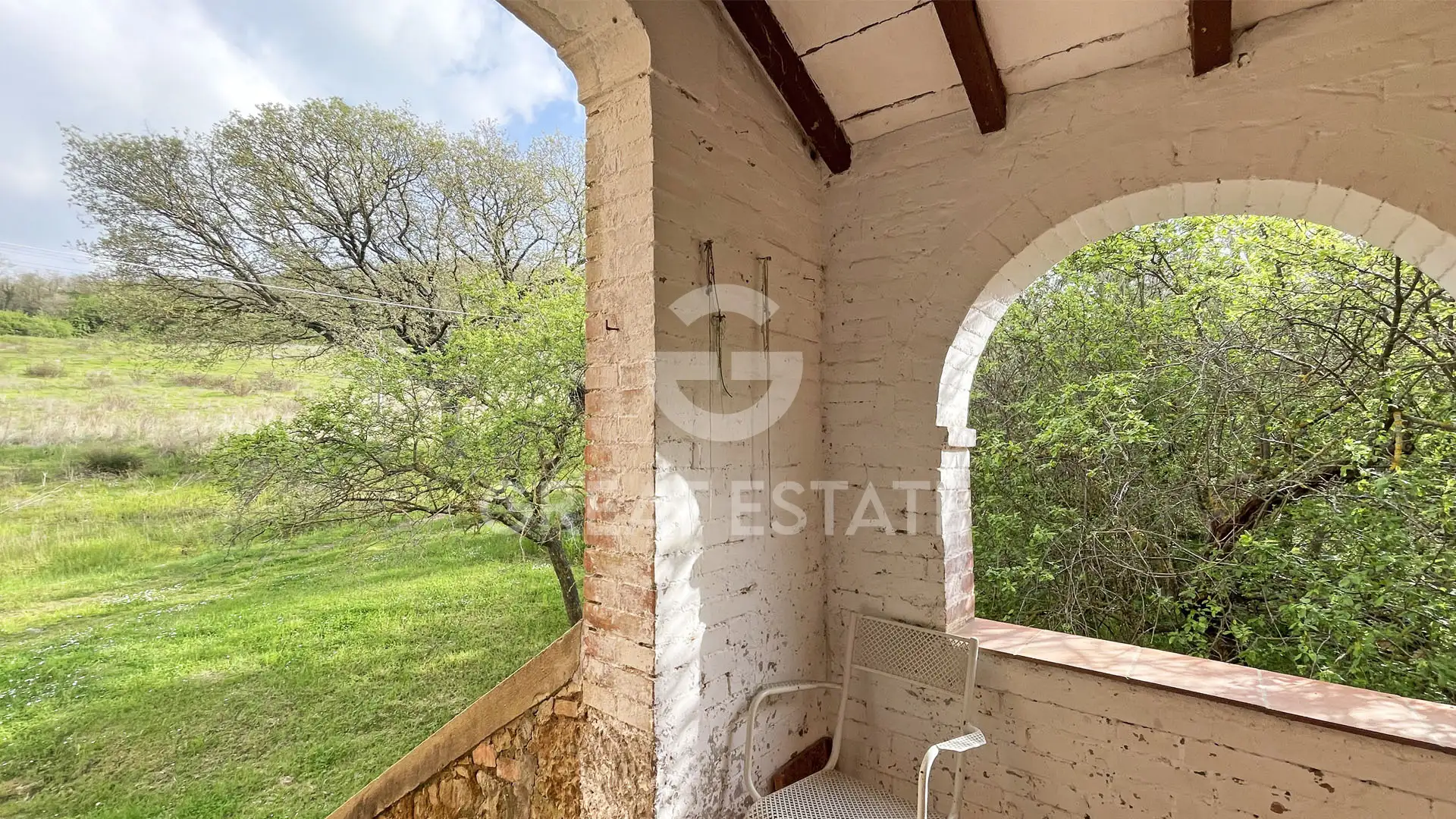 House 511m² in Italy, Siena. Priced at 690000€ rent photo-6