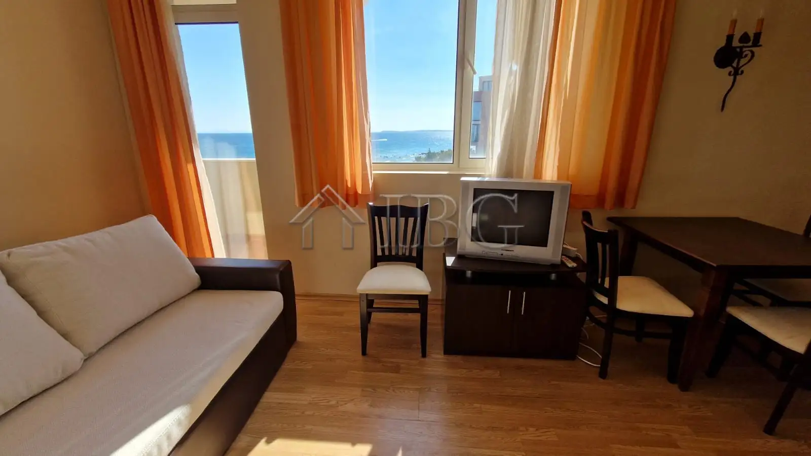 Flat 67m² in Bulgaria, Elenite. Priced at 85000€ rent photo-5