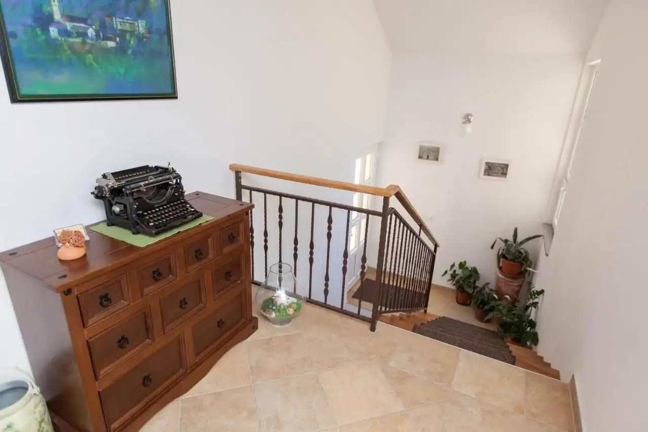 Villa 220m² in Croatia, Bribir. Priced at 615000€ rent photo-20
