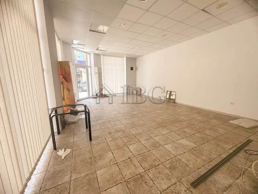 Other Properties 70m² in Bulgaria, Ruse. Priced at 310€ rent photo-1