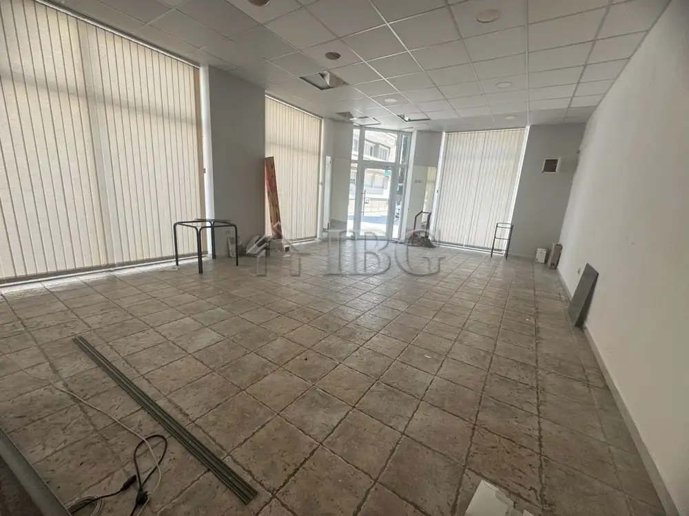 Other Properties 70m² in Bulgaria, Ruse. Priced at 310€ rent photo-5