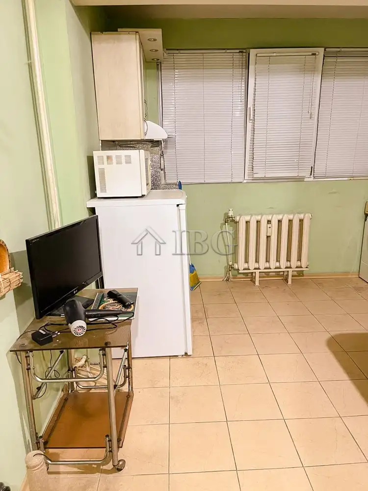 Flat 40m² in Bulgaria, Ruse. Priced at 205€ rent photo-4