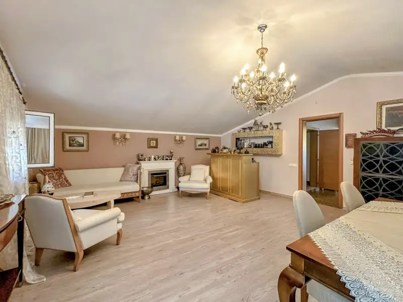 House 300m² in Montenegro, Susanj. Priced at 365000€ rent photo-6