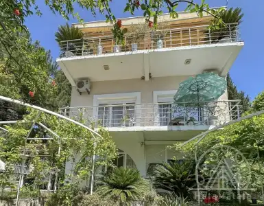 Buy in Montenegro for 365000€