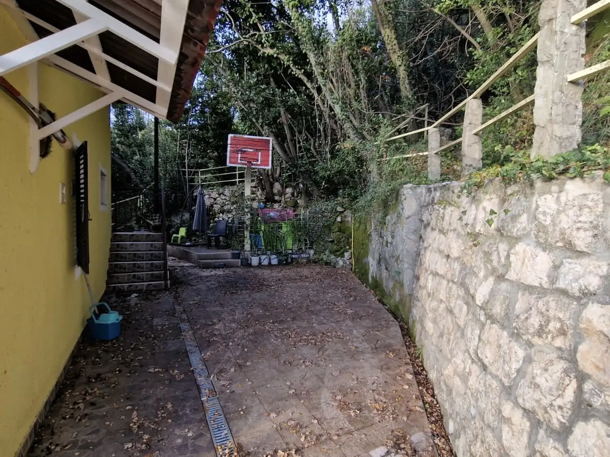 House 143m² in Montenegro, Herceg Novi. Priced at 155000€ rent photo-18