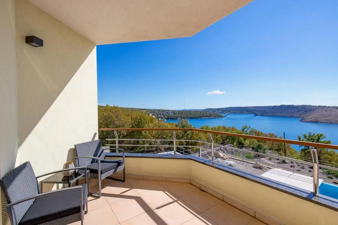 Villa 463m² in Croatia, Kraljevica. Priced at 2100000€ rent photo-17