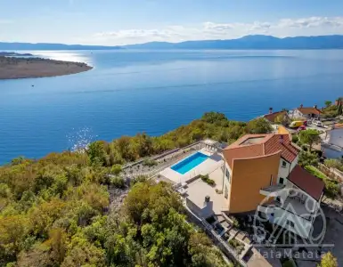 Buy in Croatia for 2100000€