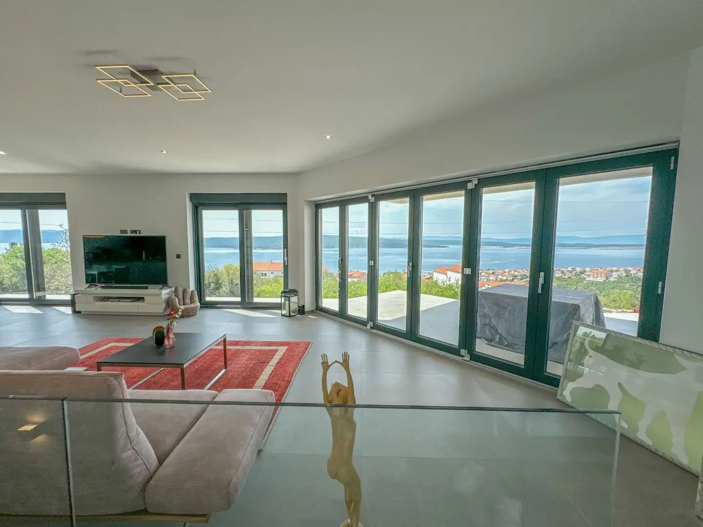 Villa 280m² in Croatia, Crikvenica. Priced at 1150000€ rent photo-12