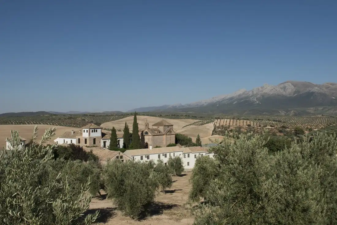 Castle 2603m² in Spain, Centro. Priced at 3365658$ rent photo-4