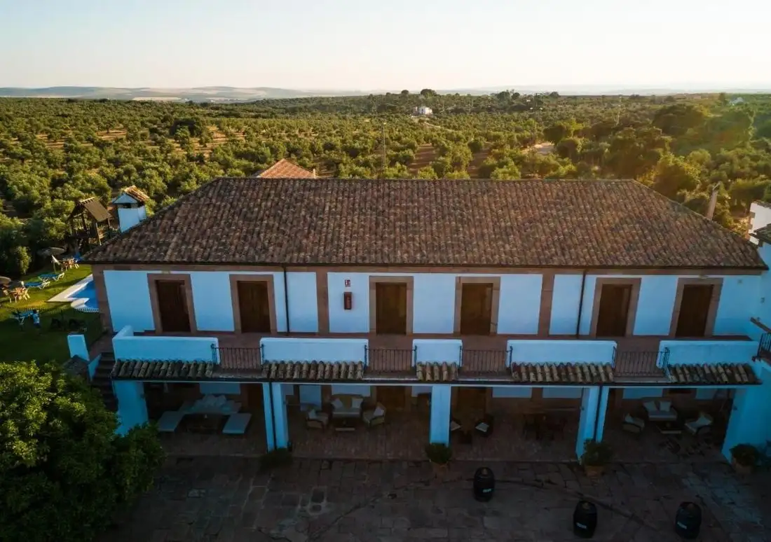 Castle 1369m² in Spain, Distrito Centro. Priced at 1369081$ rent photo-4