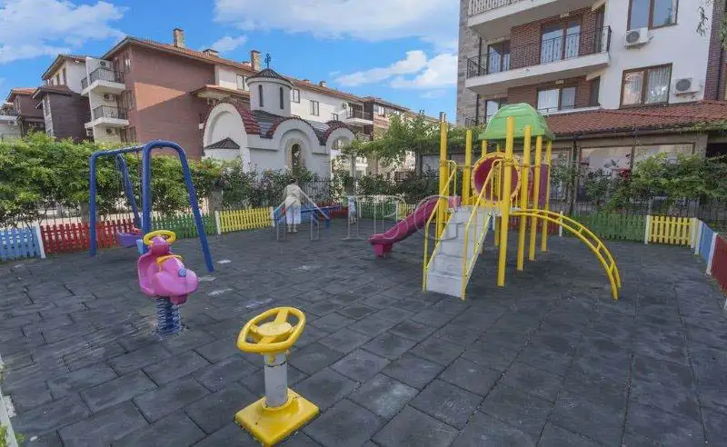 Flat 78m² in Bulgaria, Nessebar. Priced at 84000€ rent photo-19