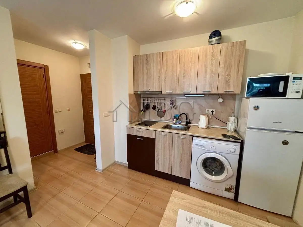 Flat 44m² in Bulgaria, Nessebar. Priced at 72000€ rent photo-5