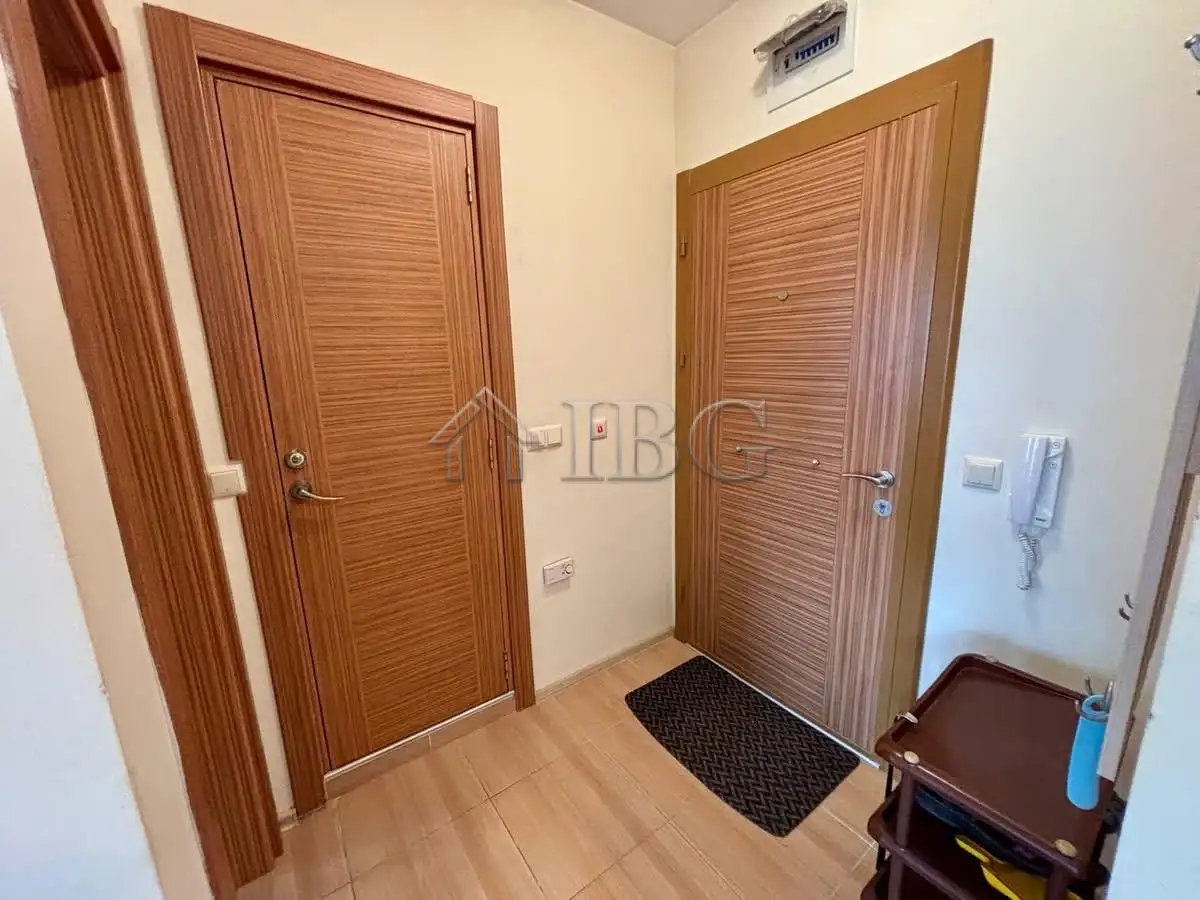 Flat 44m² in Bulgaria, Nessebar. Priced at 72000€ rent photo-9