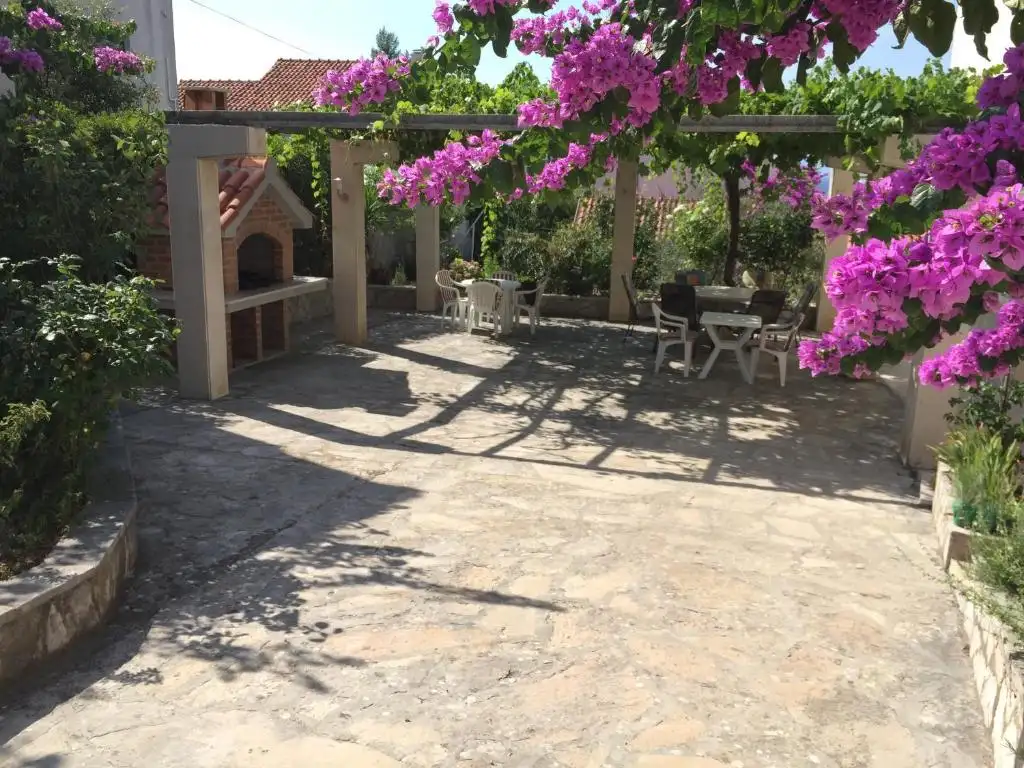 Hotels 469m² in Croatia, Supetar. Priced at 675000€ rent photo-5