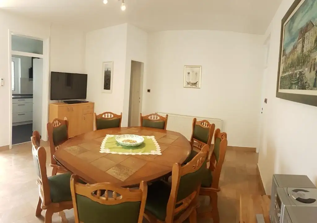 Hotels 469m² in Croatia, Supetar. Priced at 675000€ rent photo-18