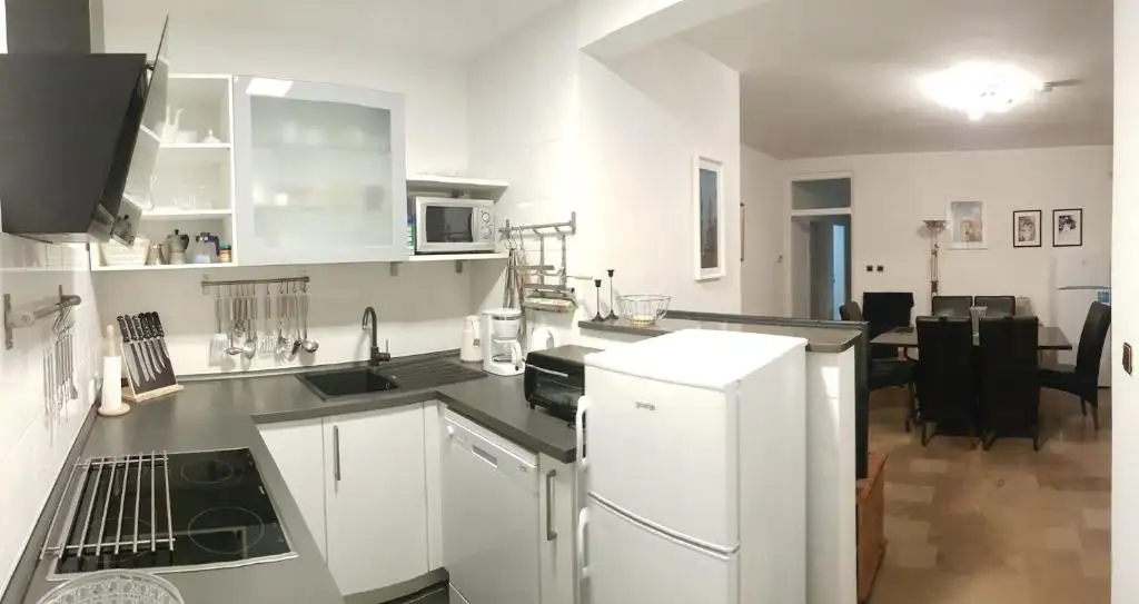 Hotels 469m² in Croatia, Supetar. Priced at 675000€ rent photo-22