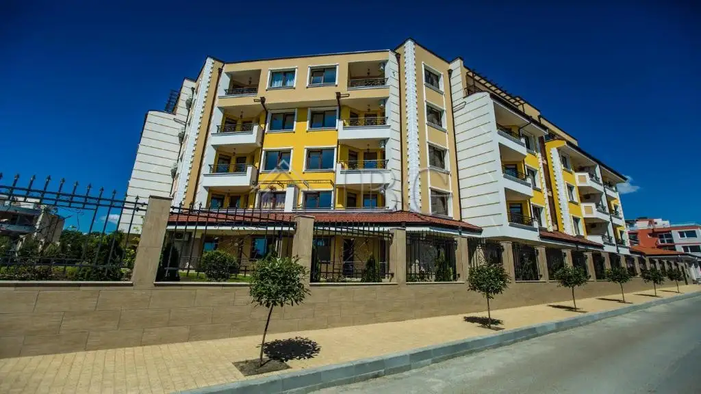 Flat 54m² in Bulgaria, Ravda. Priced at 78000€ rent photo-2