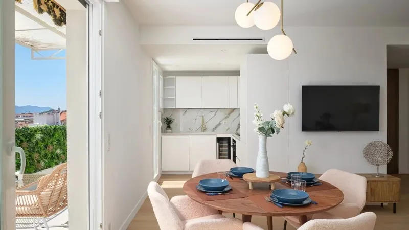 Flat 71.08m² in France, Cannes. Priced at 1204902£ rent photo-4