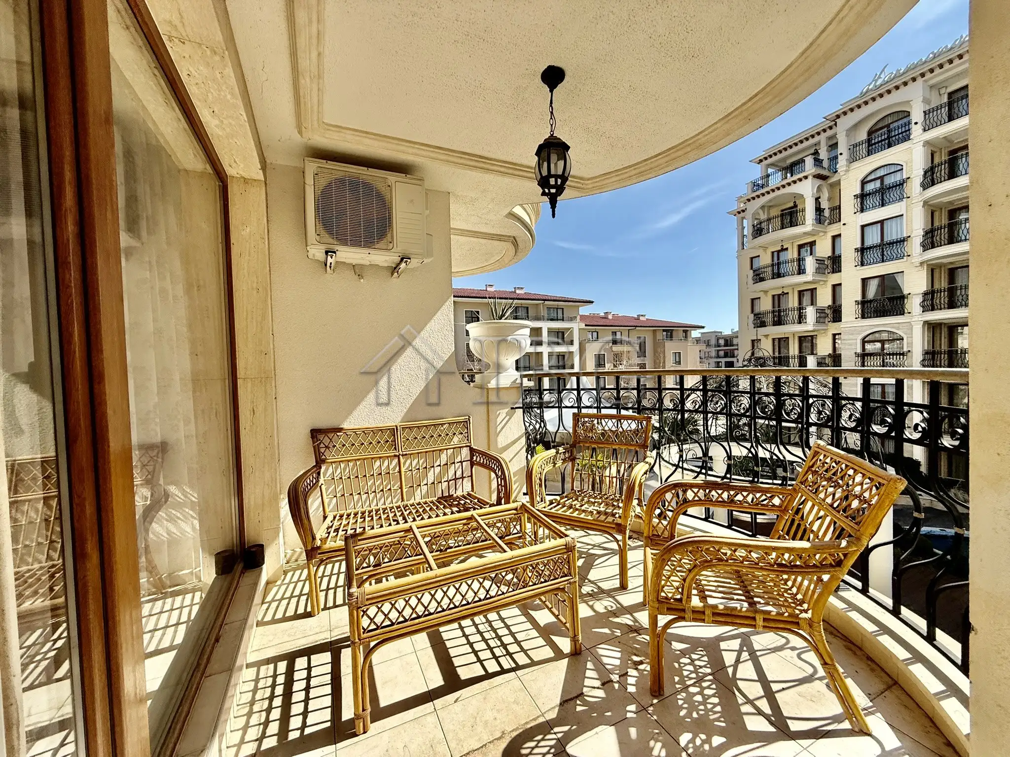 Flat 102m² in Bulgaria, Sveti Vlas. Priced at 145000€ rent photo-9