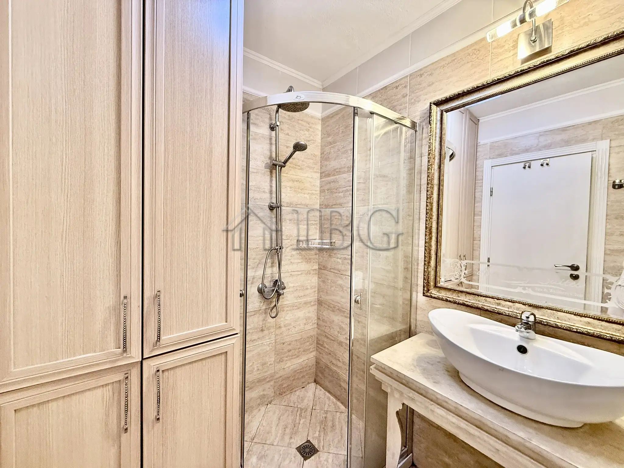 Flat 102m² in Bulgaria, Sveti Vlas. Priced at 145000€ rent photo-12