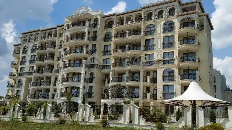 Flat 102m² in Bulgaria, Sveti Vlas. Priced at 145000€ rent photo-19