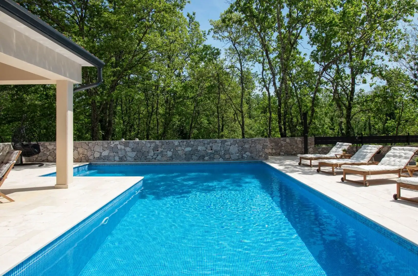 Villa 150m² in Croatia, Labin. Priced at 650000€ rent photo-2