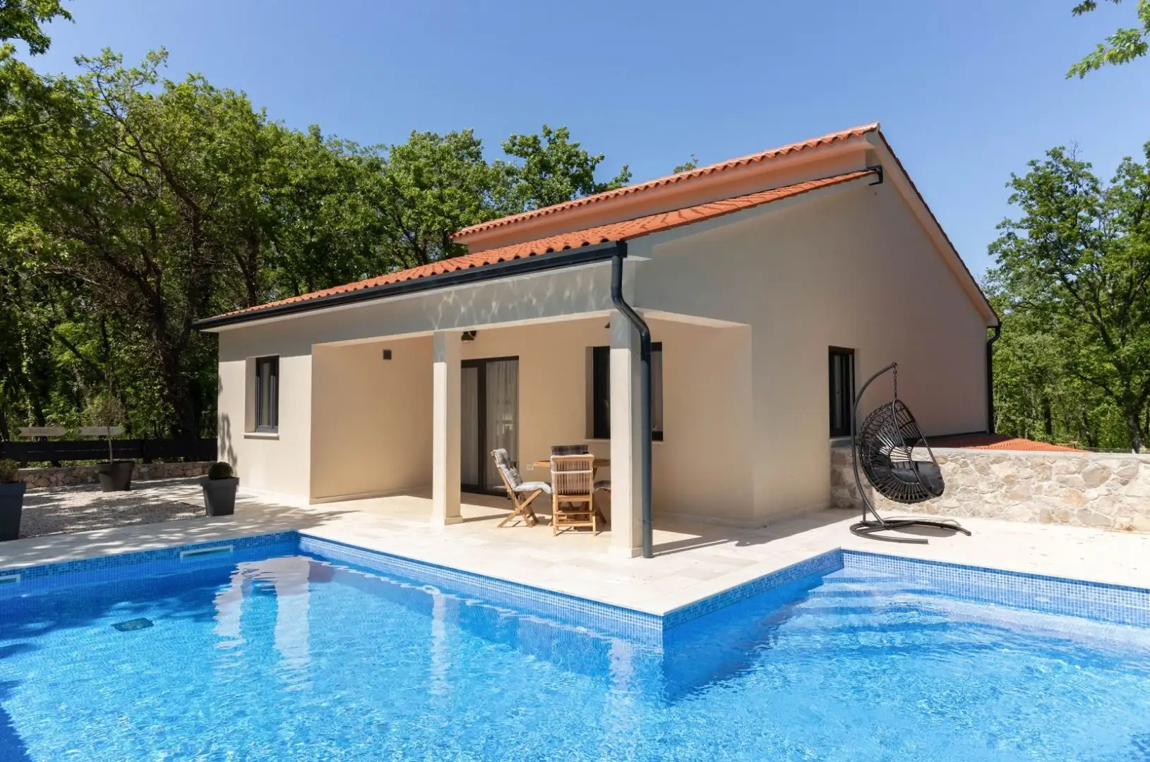 Villa 150m² in Croatia, Labin. Priced at 650000€ rent photo-4