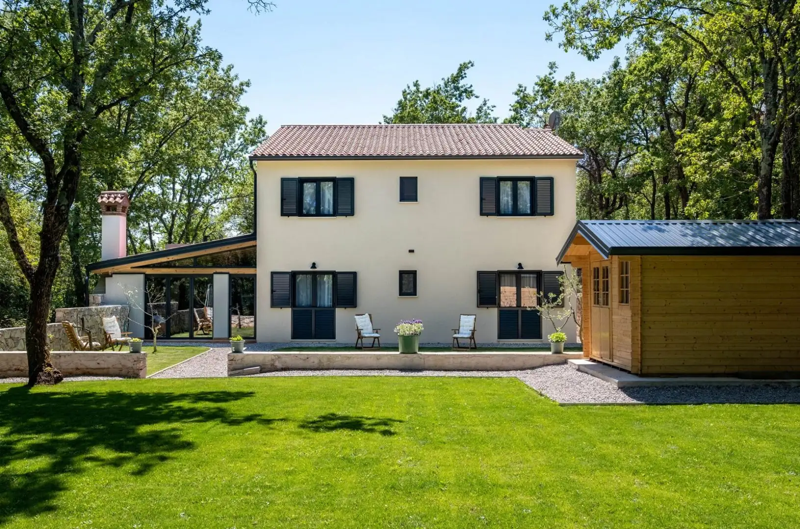 Villa 150m² in Croatia, Labin. Priced at 650000€ rent photo-6