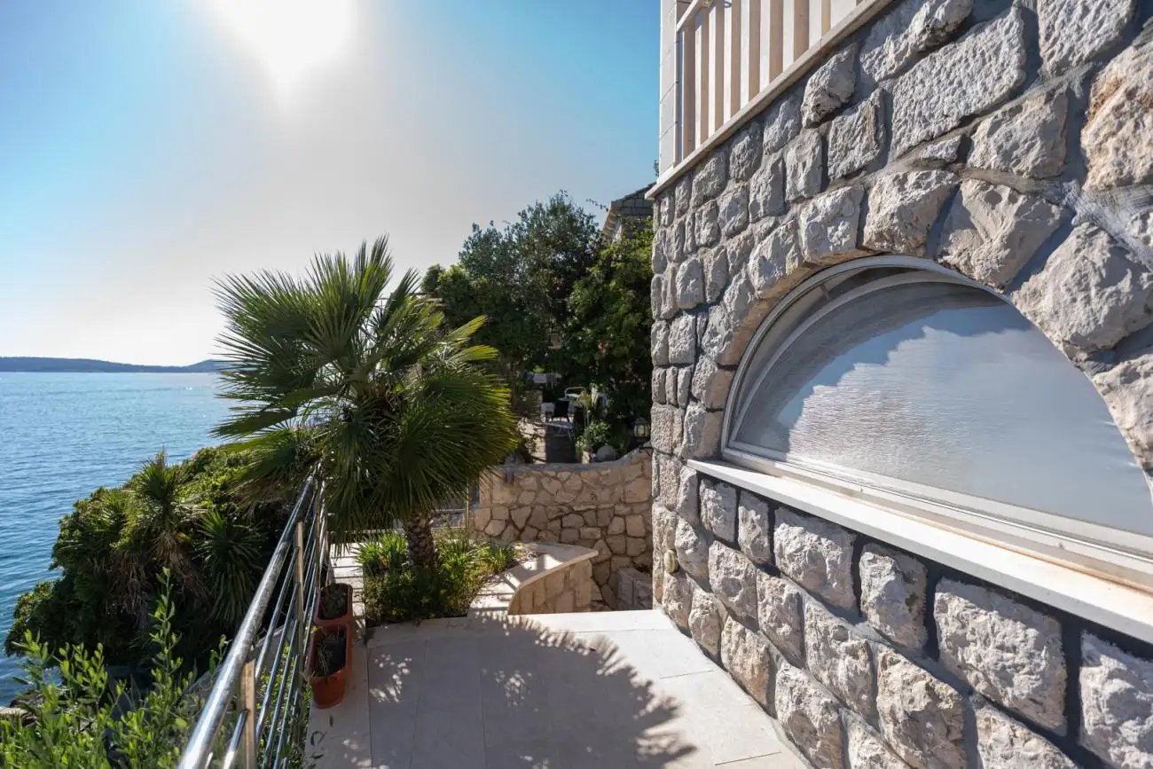 Villa 210m² in Croatia, Dubrovnik. Priced at 4000000€ rent photo-10