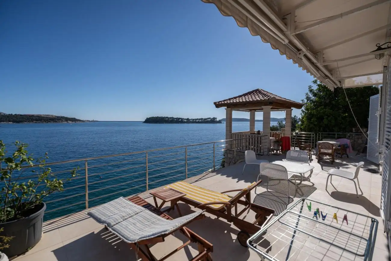 Villa 210m² in Croatia, Dubrovnik. Priced at 4000000€ rent photo-14