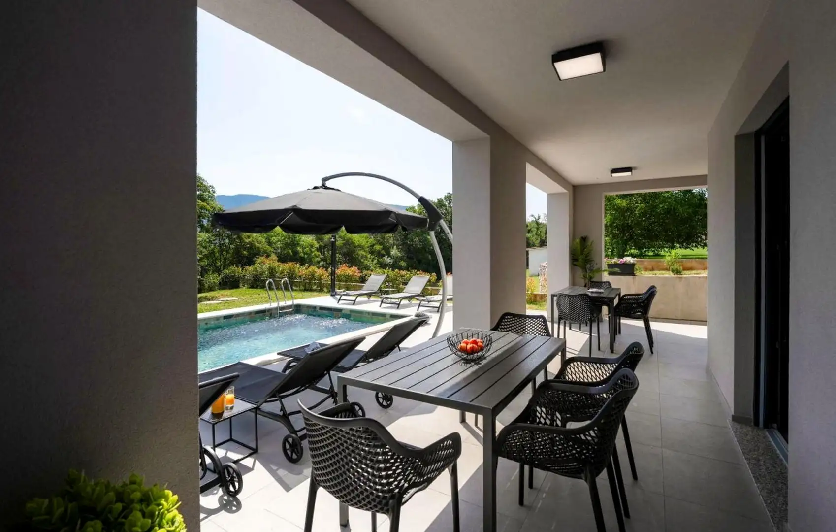 Villa 167m² in Croatia, Labin. Priced at 595000€ rent photo-11