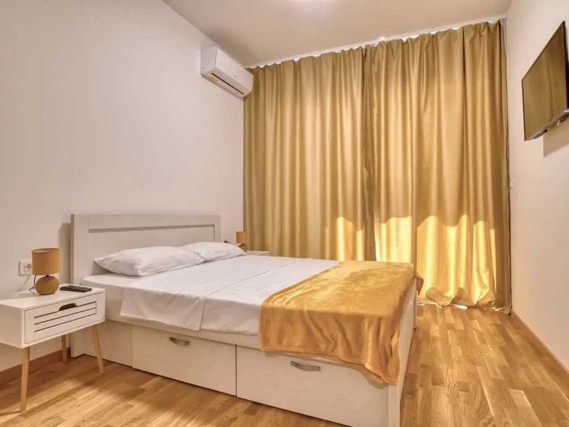 Flat 23m² in Montenegro, Becici. Priced at 80000€ rent photo-2
