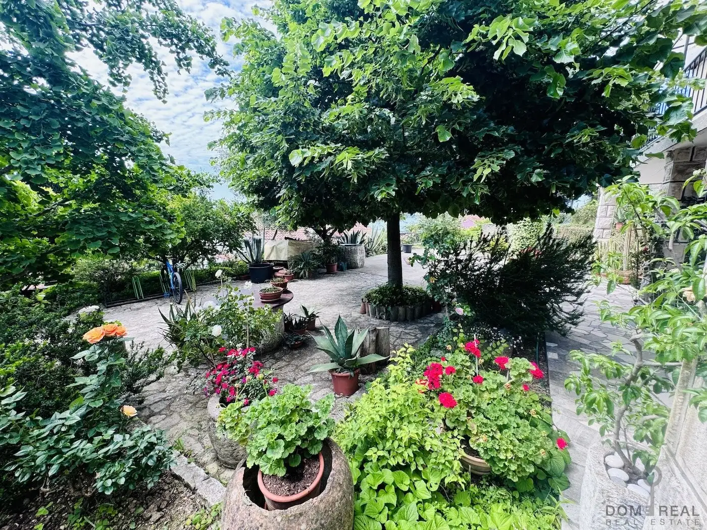 House 294m² in Slovenia, Piran. Priced at 1700000€ rent photo-4