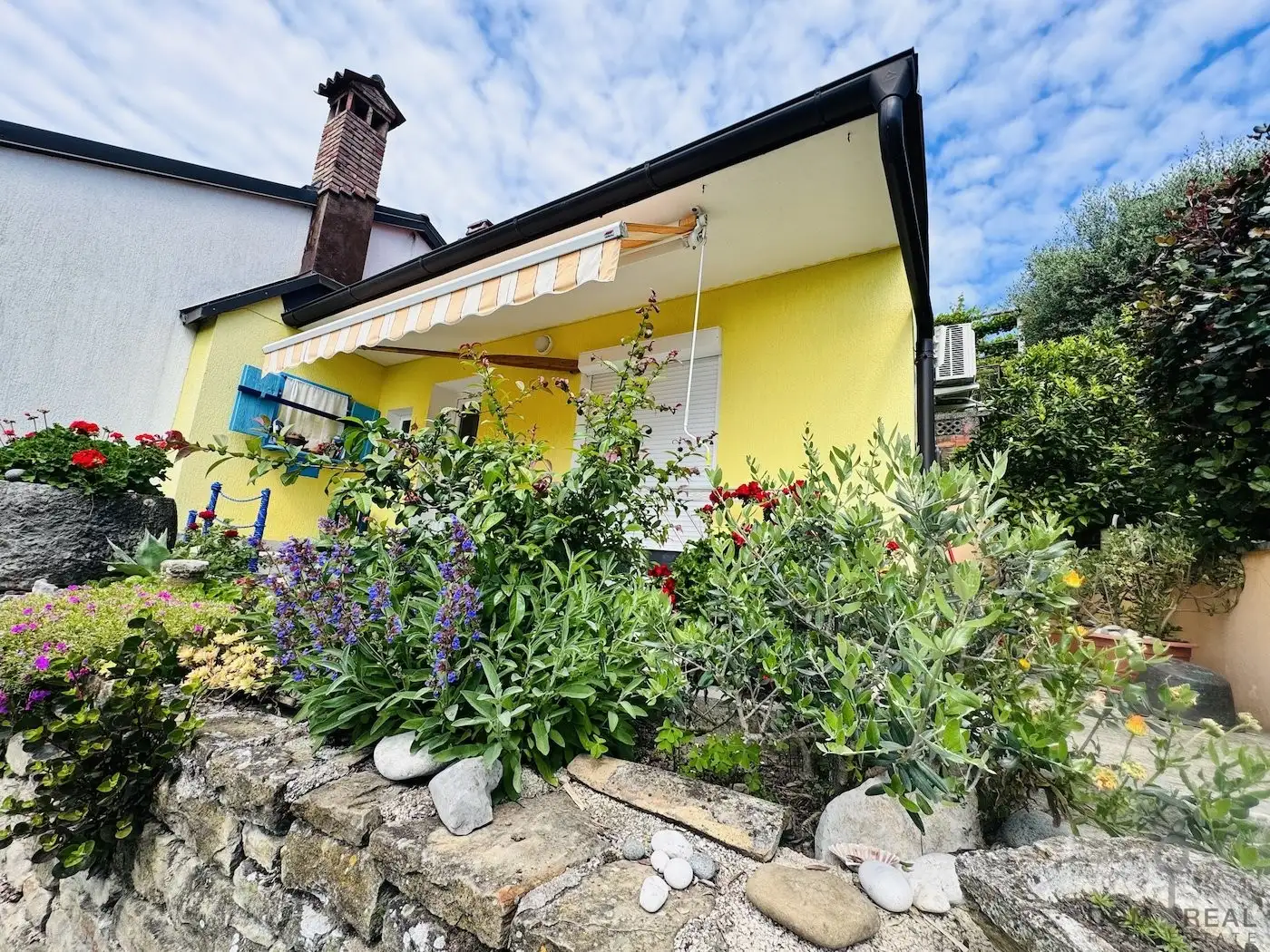 House 294m² in Slovenia, Piran. Priced at 1700000€ rent photo-5
