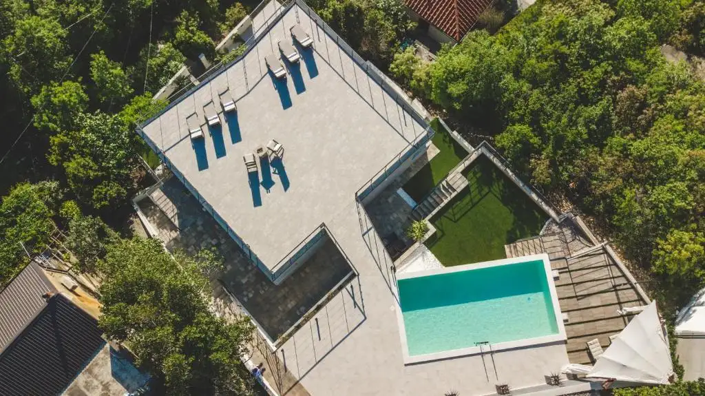 Villa 230m² in Croatia, Jadranovo. Priced at 2100000€ rent photo-4