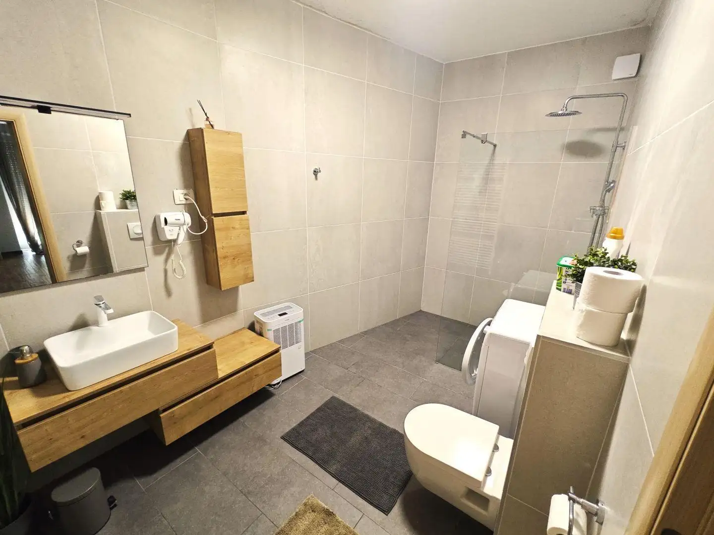 Villa 230m² in Croatia, Jadranovo. Priced at 2100000€ rent photo-23