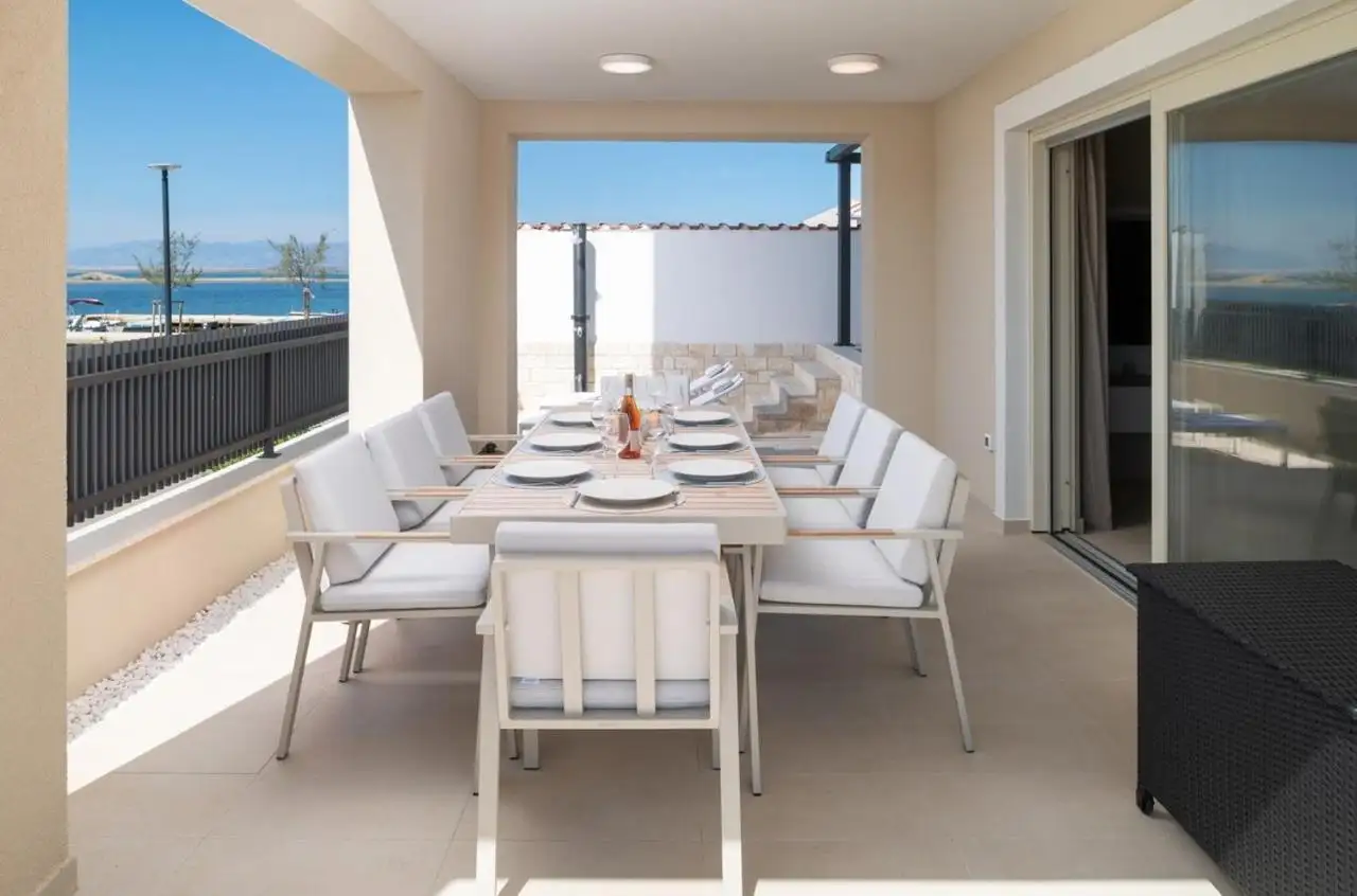 Villa 214m² in Croatia, Zadar. Priced at 1490000€ rent photo-17
