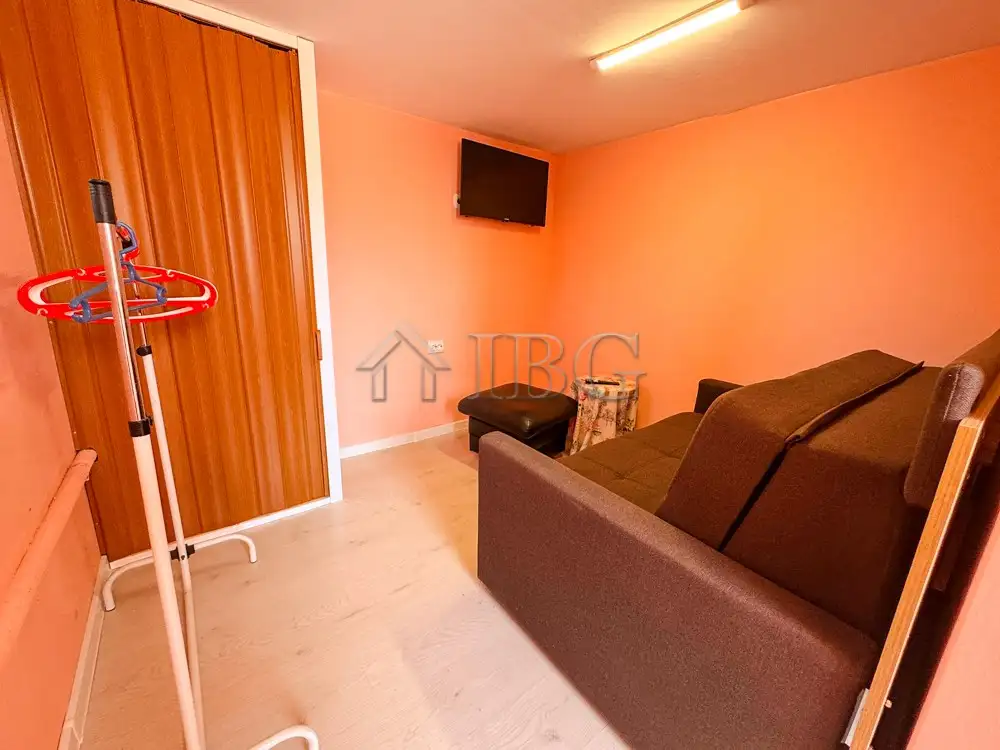 House 81m² in Bulgaria, Dobrich. Priced at 54000€ rent photo-12