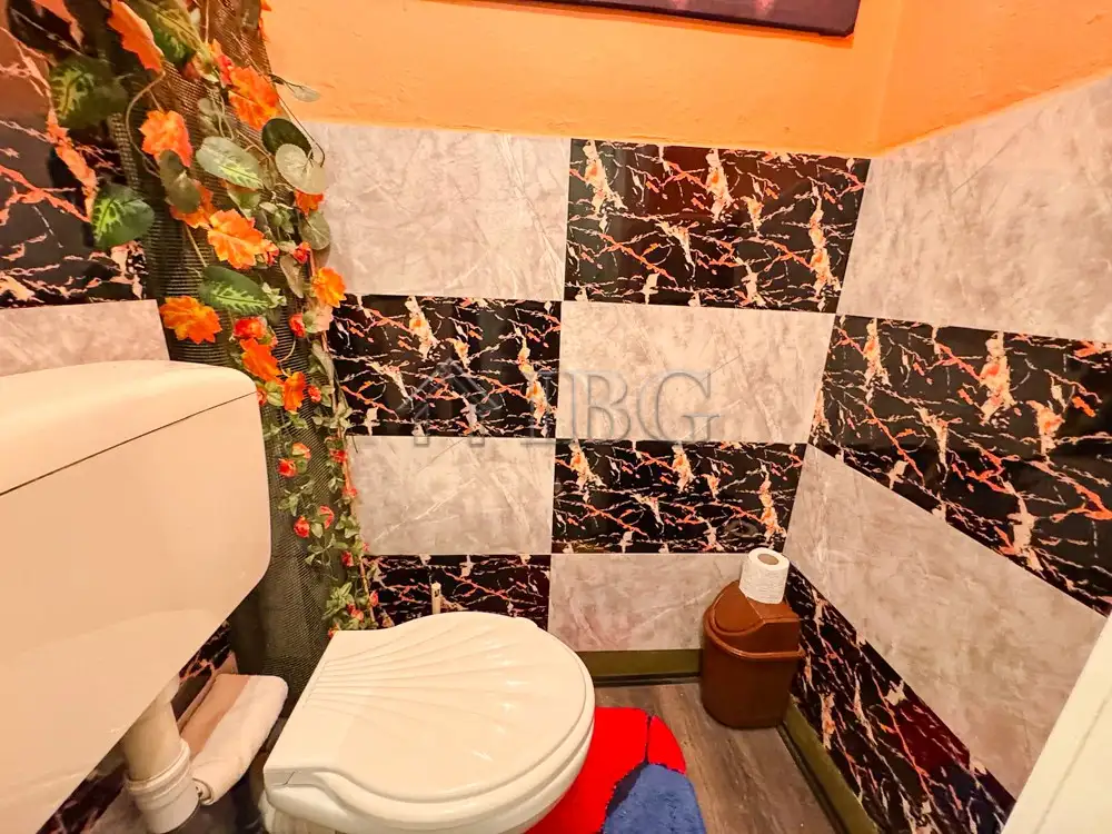 Flat 88m² in Bulgaria, Ruse. Priced at 128000€ rent photo-17