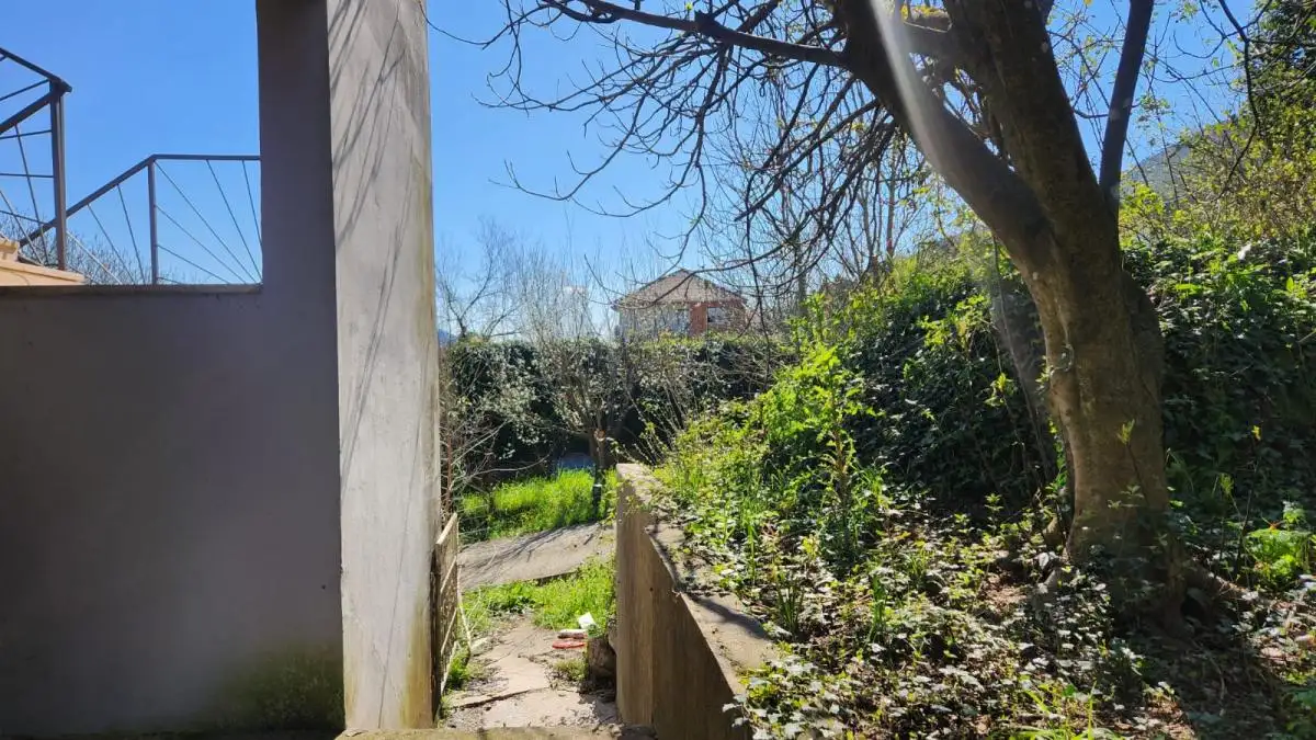 House 240m² in Montenegro, Igalo. Priced at 160000€ rent photo-9