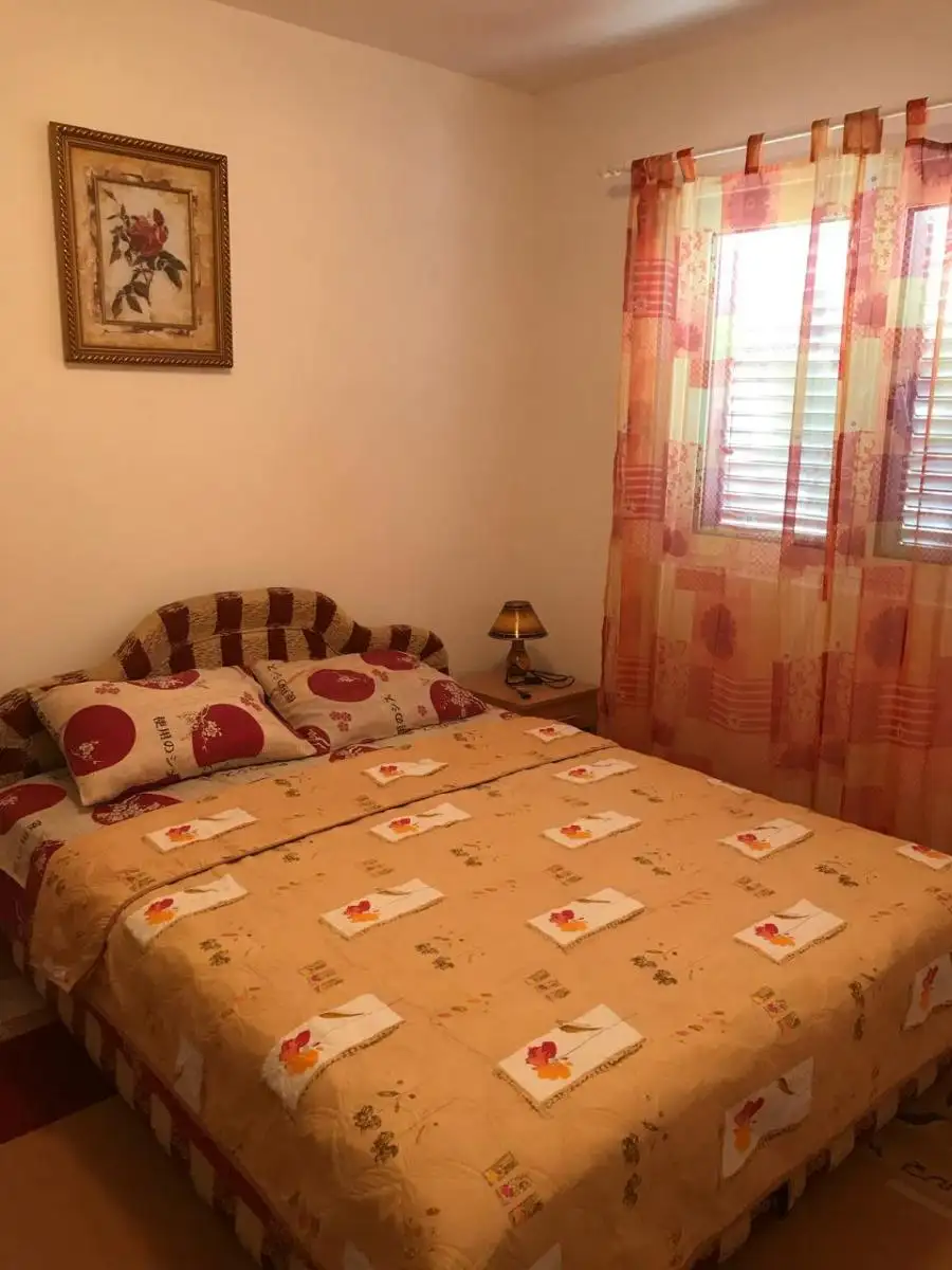 House 105m² in Montenegro, Herceg Novi. Priced at 190000€ rent photo-5