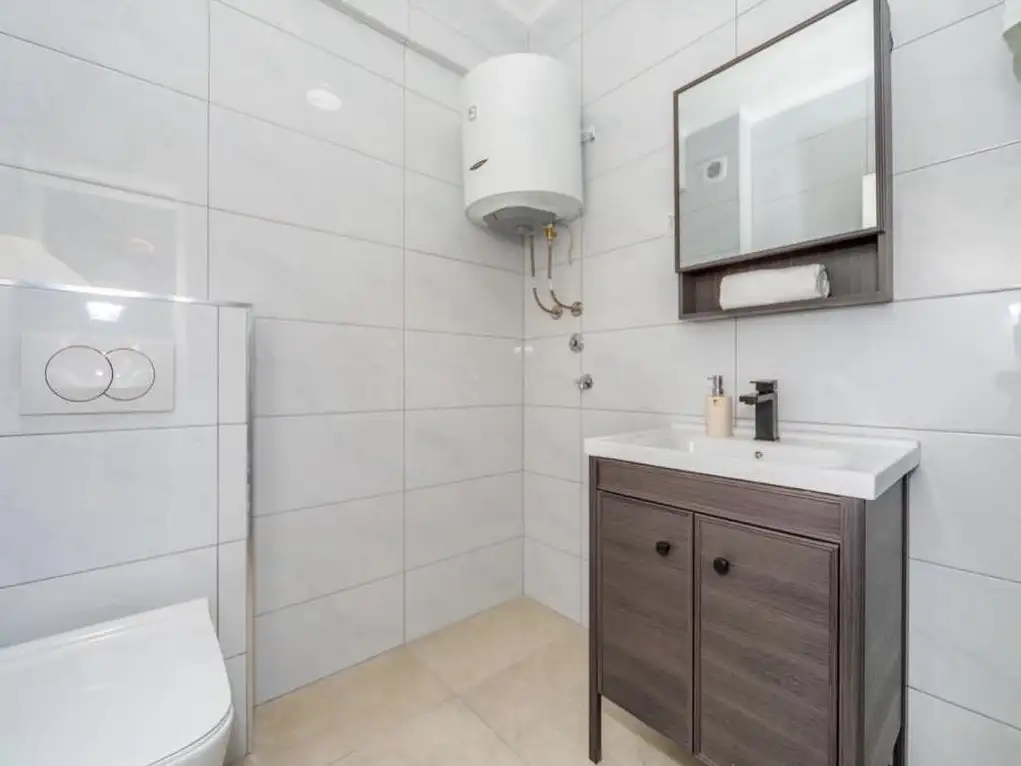 Flat 40m² in Montenegro, Bar. Priced at 125000€ rent photo-9