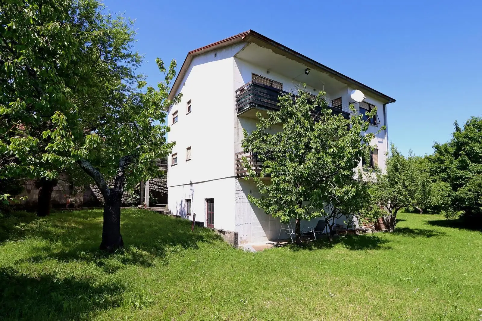 Villa 399m² in Croatia, Matulji. Priced at 725000€ rent photo-2