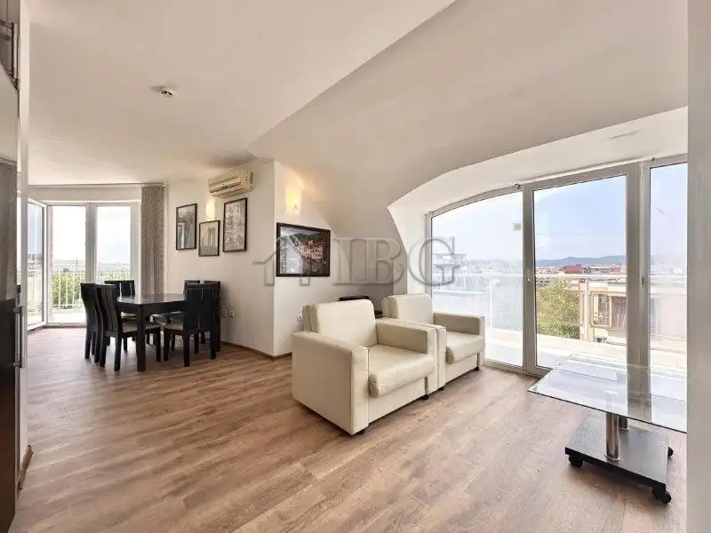 Flat 105m² in Bulgaria, Sunny Beach. Priced at 89999€ rent photo-1