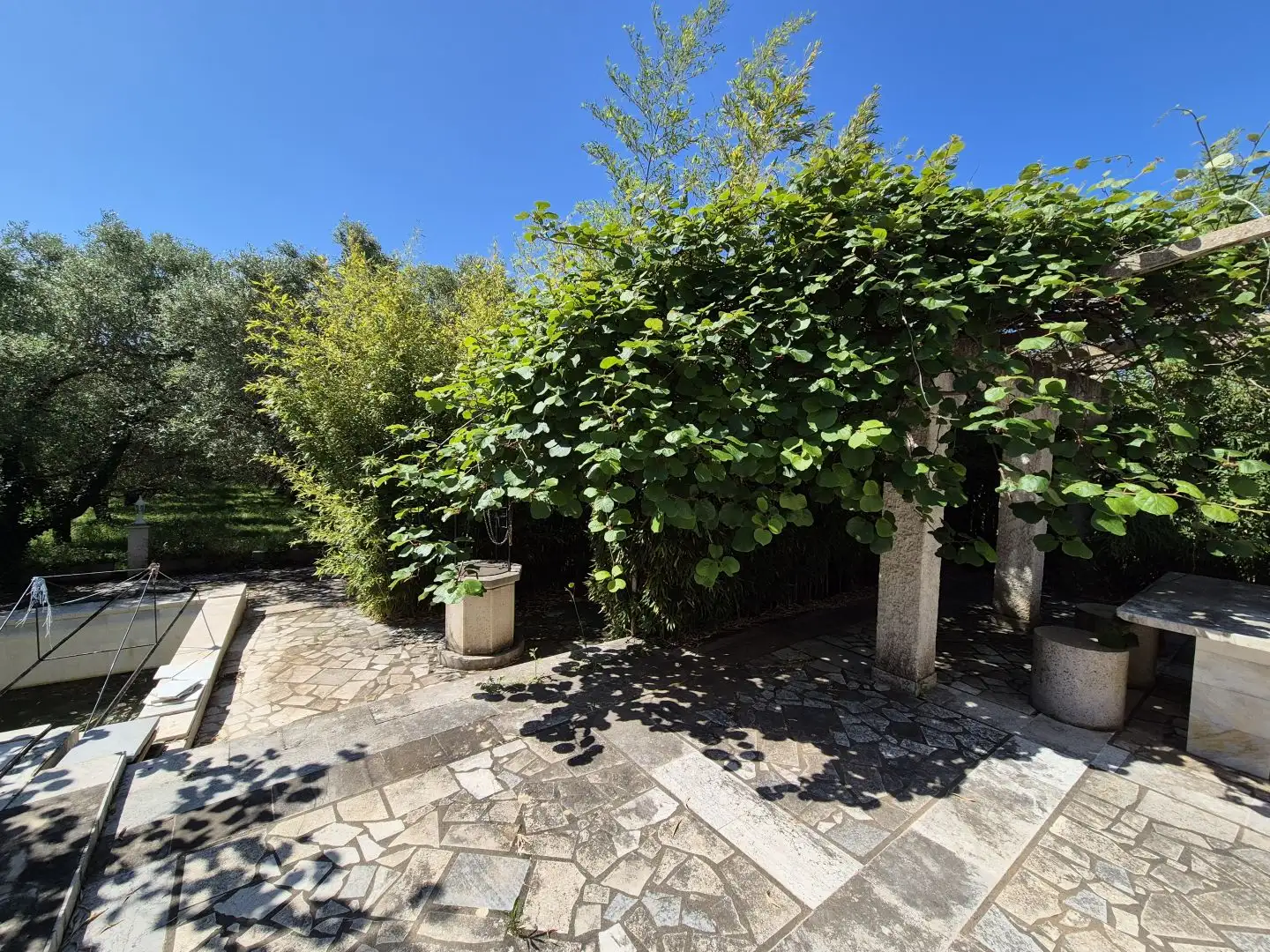 Hotels 320m² in Croatia, Pomer. Priced at 850000€ rent photo-12
