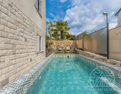 Buy in Croatia for 1200000€