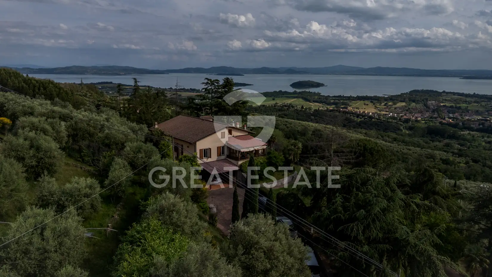 Villa 460m² in Italy, Perugia. Priced at 900000€ rent photo-1