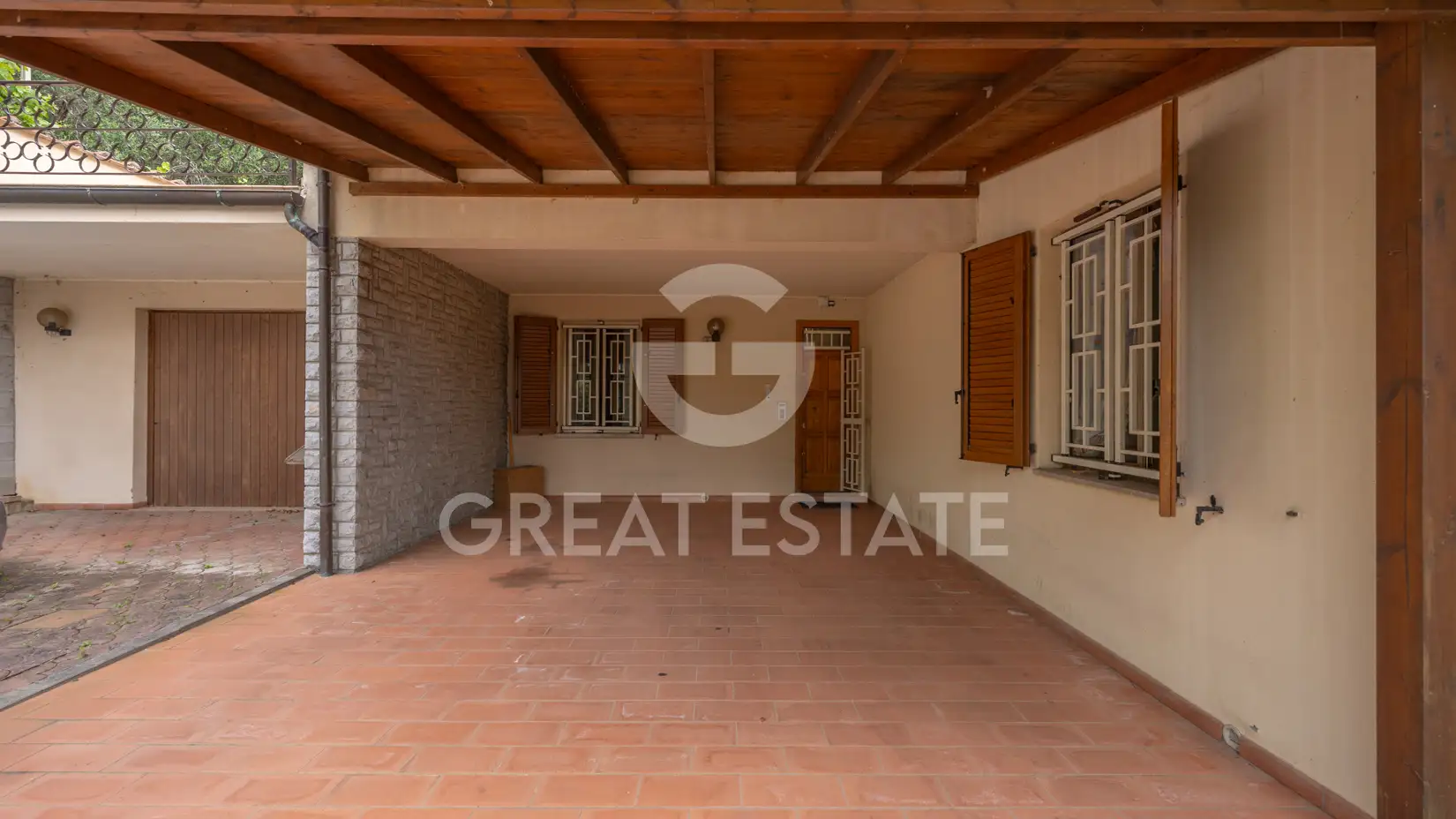Villa 460m² in Italy, Perugia. Priced at 900000€ rent photo-15